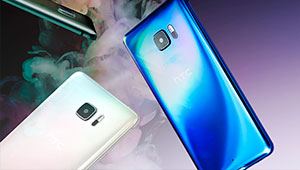 Проверка на прочность сапфирового стекла HTC U Ultra Deluxe Sapphire